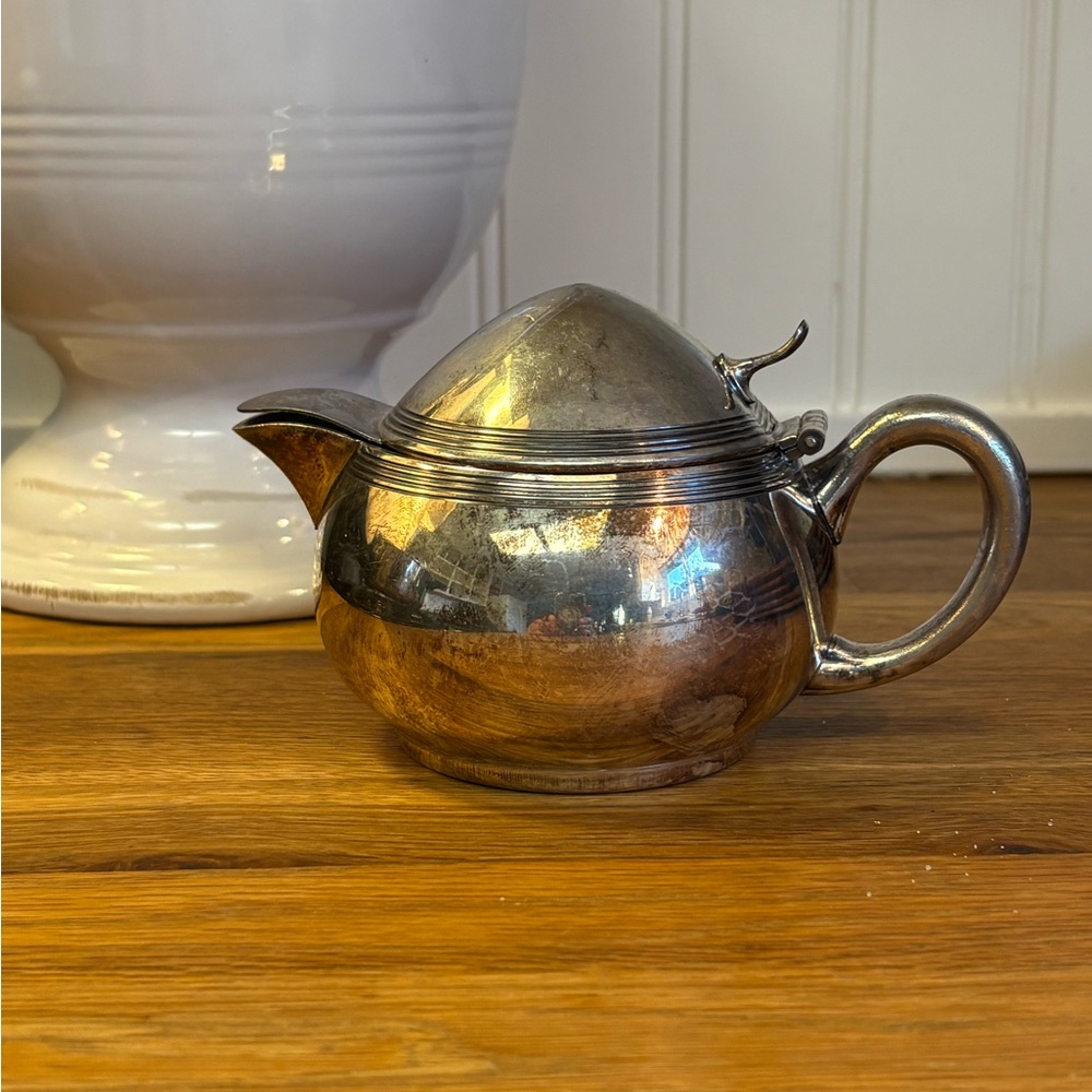 Vintage Hotel Creamer - KS Co